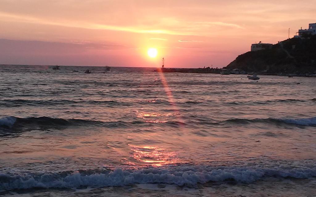Blue Harmony Hotel Kini Dış mekan fotoğraf