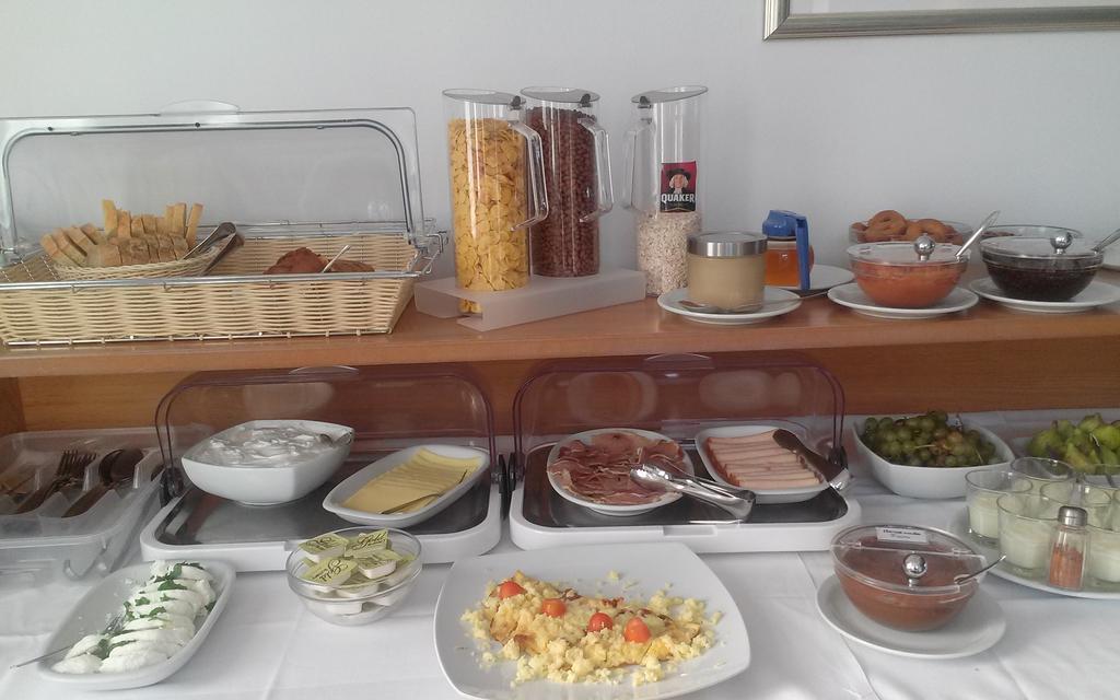 Blue Harmony Hotel Kini Dış mekan fotoğraf