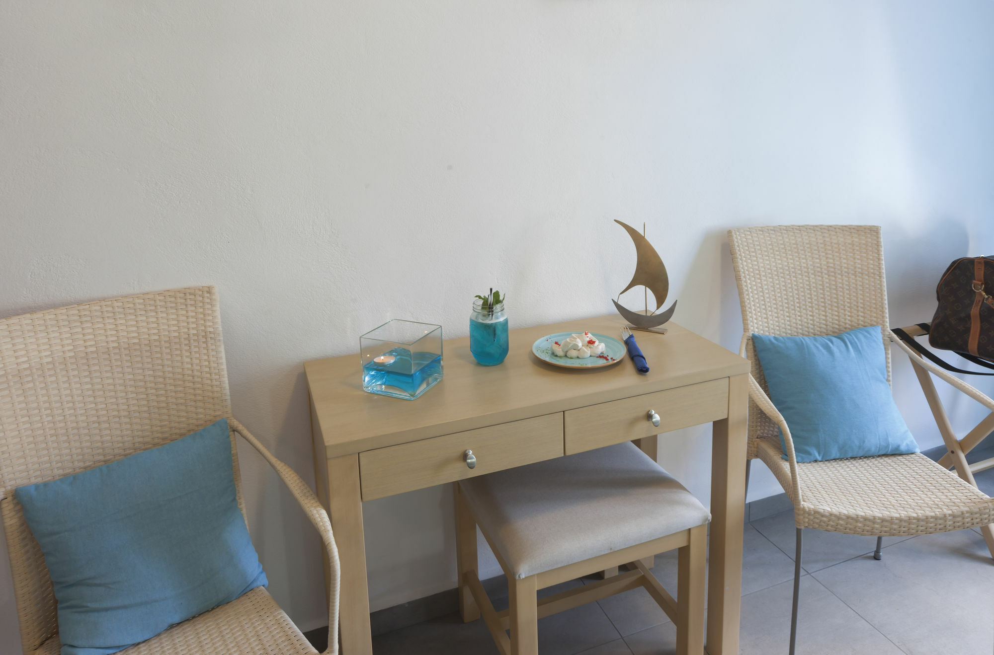 Blue Harmony Hotel Kini Dış mekan fotoğraf