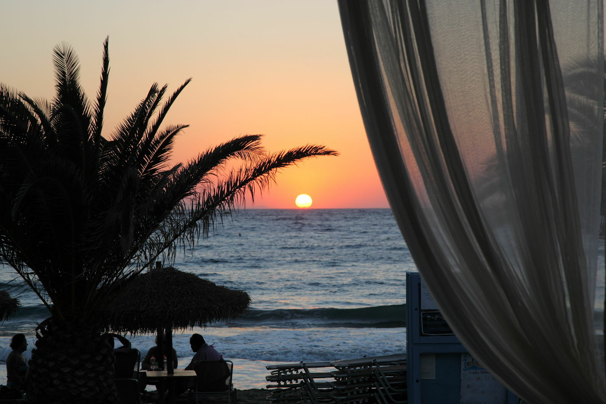 Blue Harmony Hotel Kini Dış mekan fotoğraf